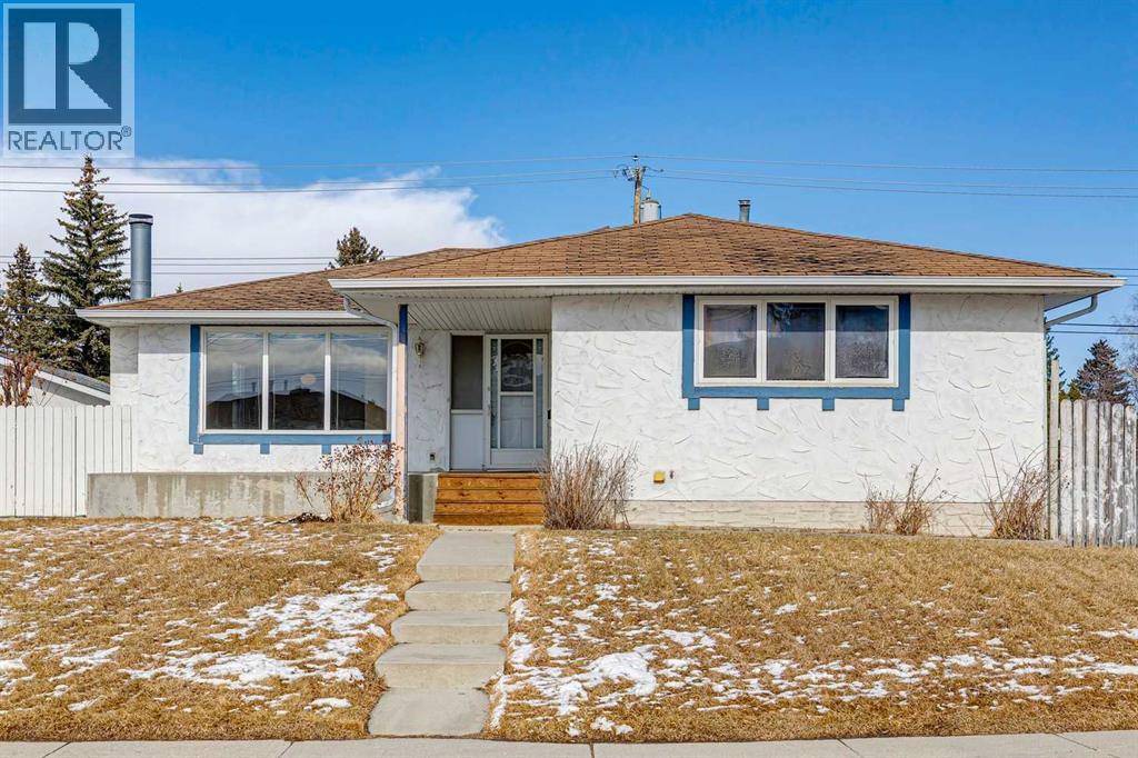 6820 4 Avenue SE, Calgary, Alberta  T2A 3H7 - Photo 1 - A2292556