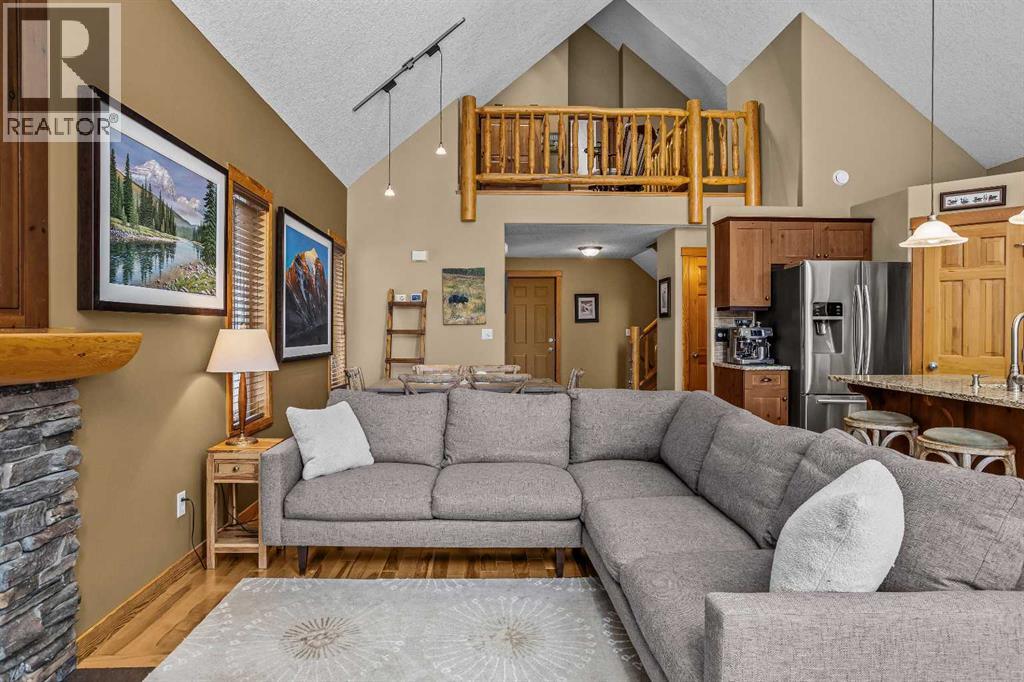 1112 Wilson Way, Canmore, Alberta  T1W 3C4 - Photo 12 - A2297442