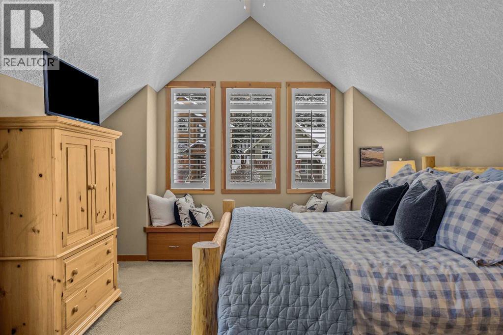 1112 Wilson Way, Canmore, Alberta  T1W 3C4 - Photo 22 - A2297442