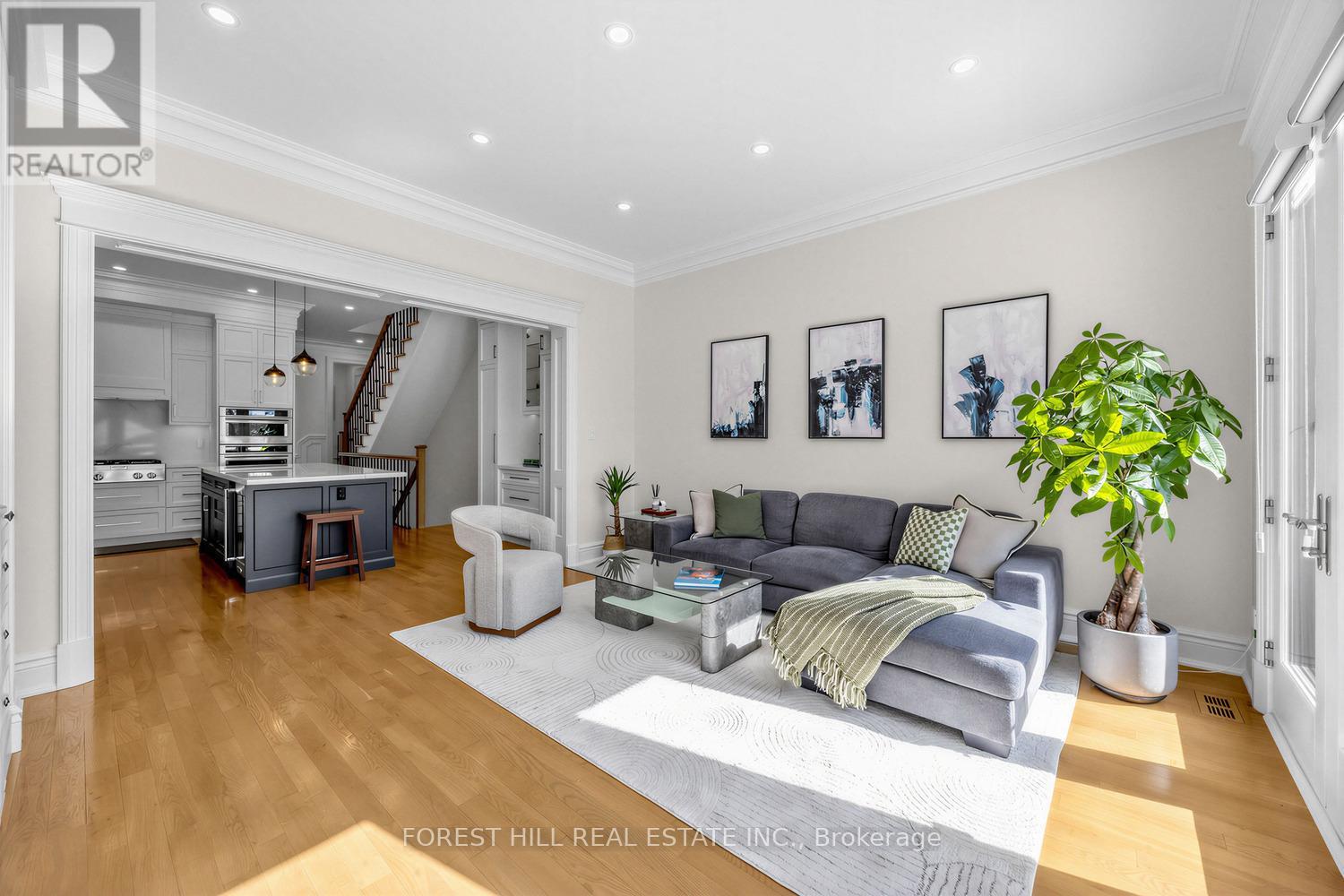 55 Lonsdale Road, Toronto, Ontario  M4W 1W4 - Photo 11 - C12941232