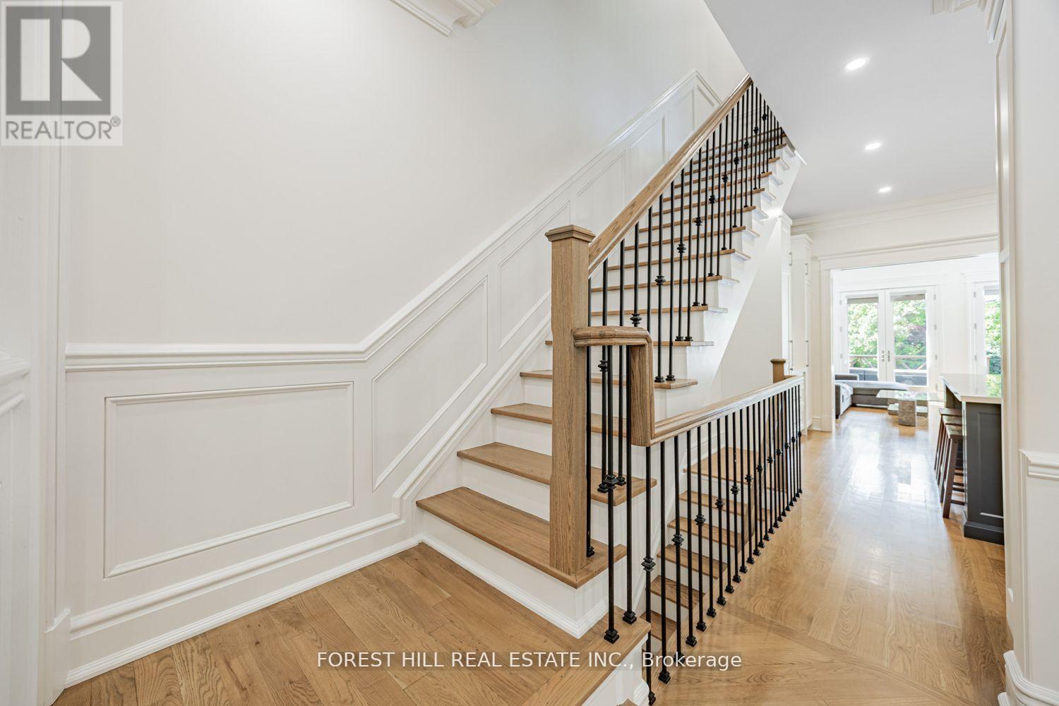 55 Lonsdale Road, Toronto, Ontario  M4W 1W4 - Photo 13 - C12941232