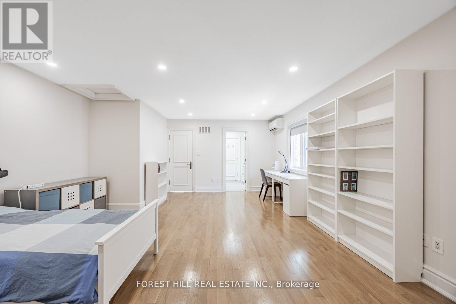 55 Lonsdale Road, Toronto, Ontario  M4W 1W4 - Photo 22 - C12941232