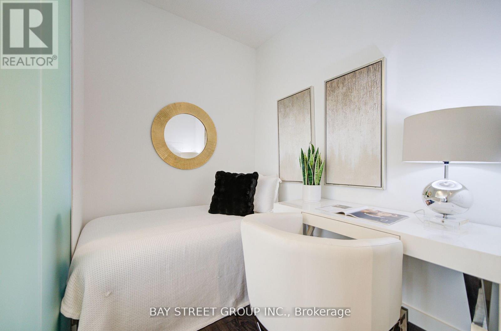 1507 - 27 Mcmahon Drive, Toronto, Ontario  M2K 0J1 - Photo 16 - C12941288