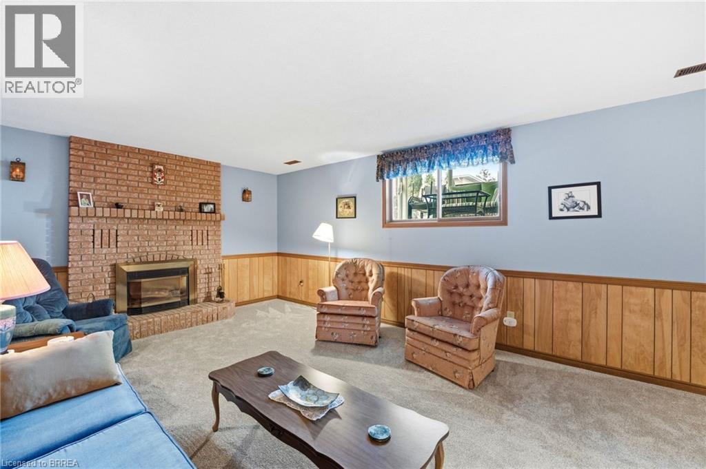 35 Bernard Avenue, Brantford, Ontario  N3R 7K7 - Photo 24 - 40815522