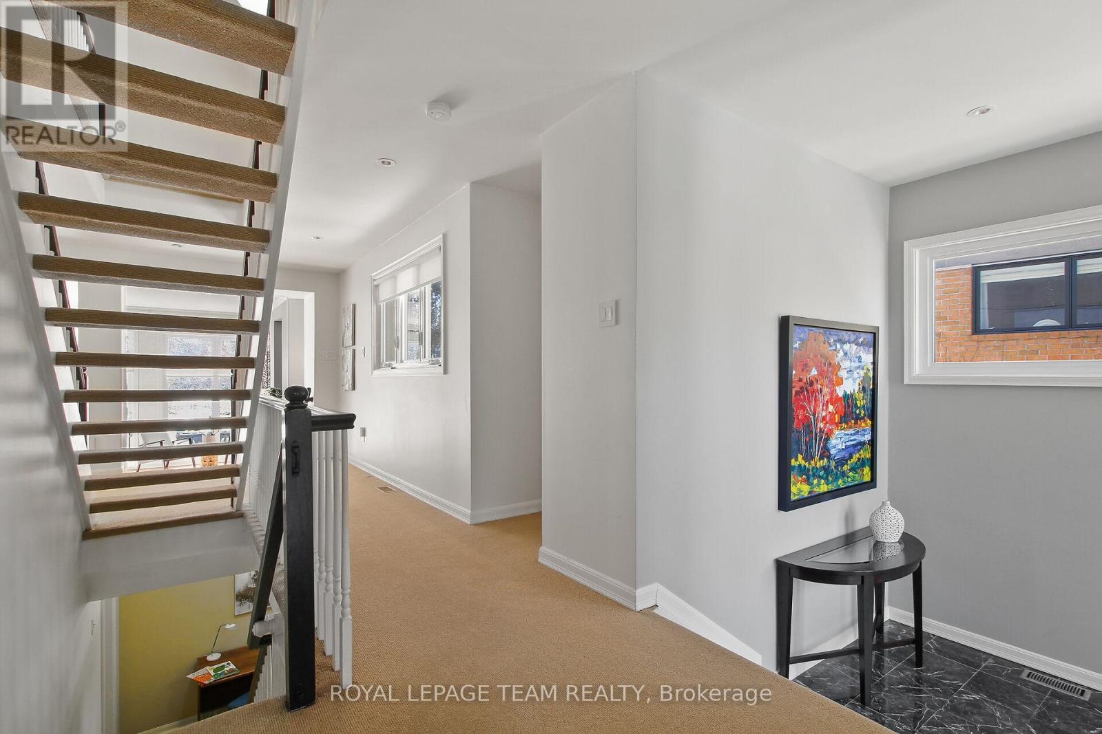 224 Knudson Drive, Ottawa, Ontario  K2K 2N7 - Photo 12 - X12941270