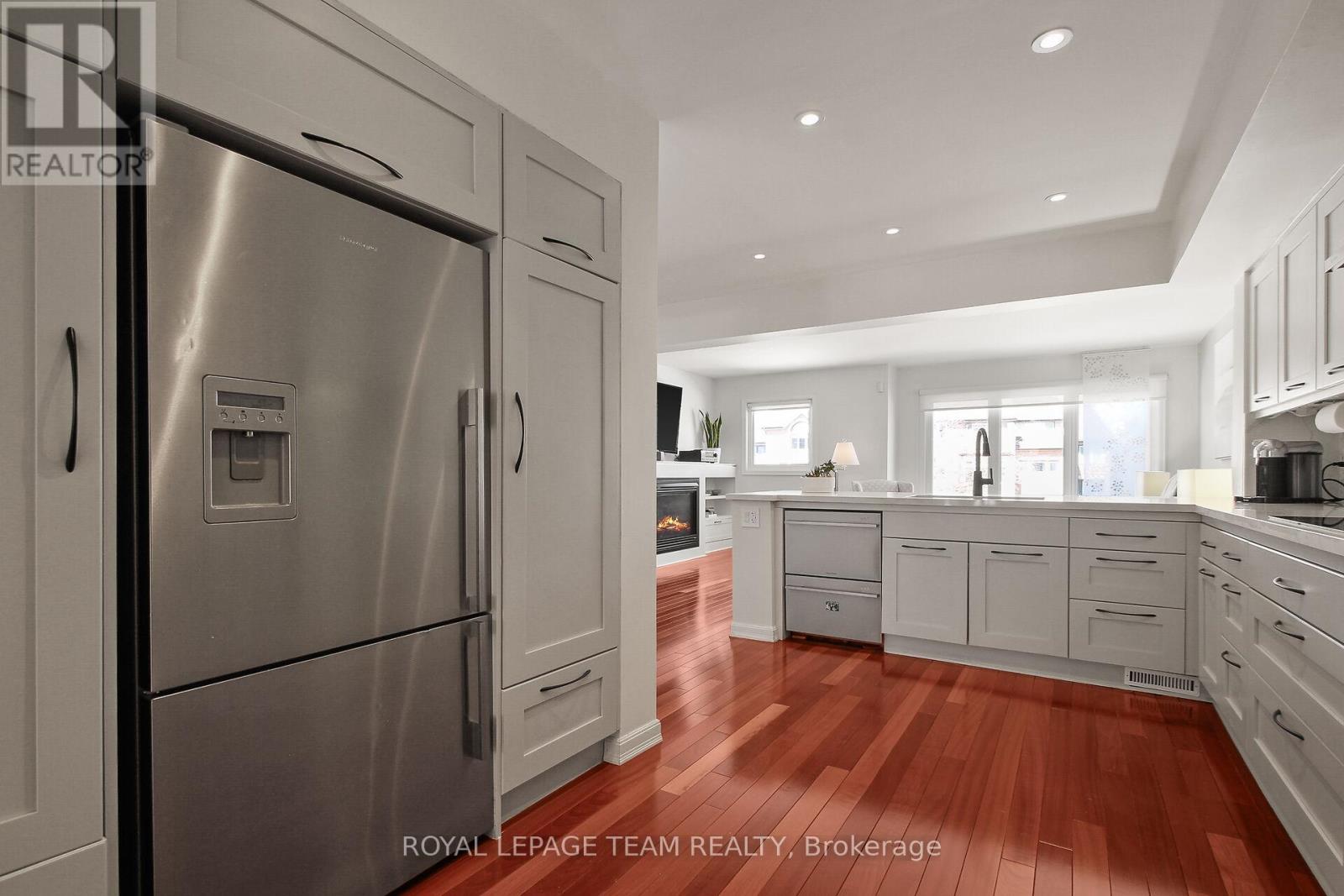 224 Knudson Drive, Ottawa, Ontario  K2K 2N7 - Photo 23 - X12941270