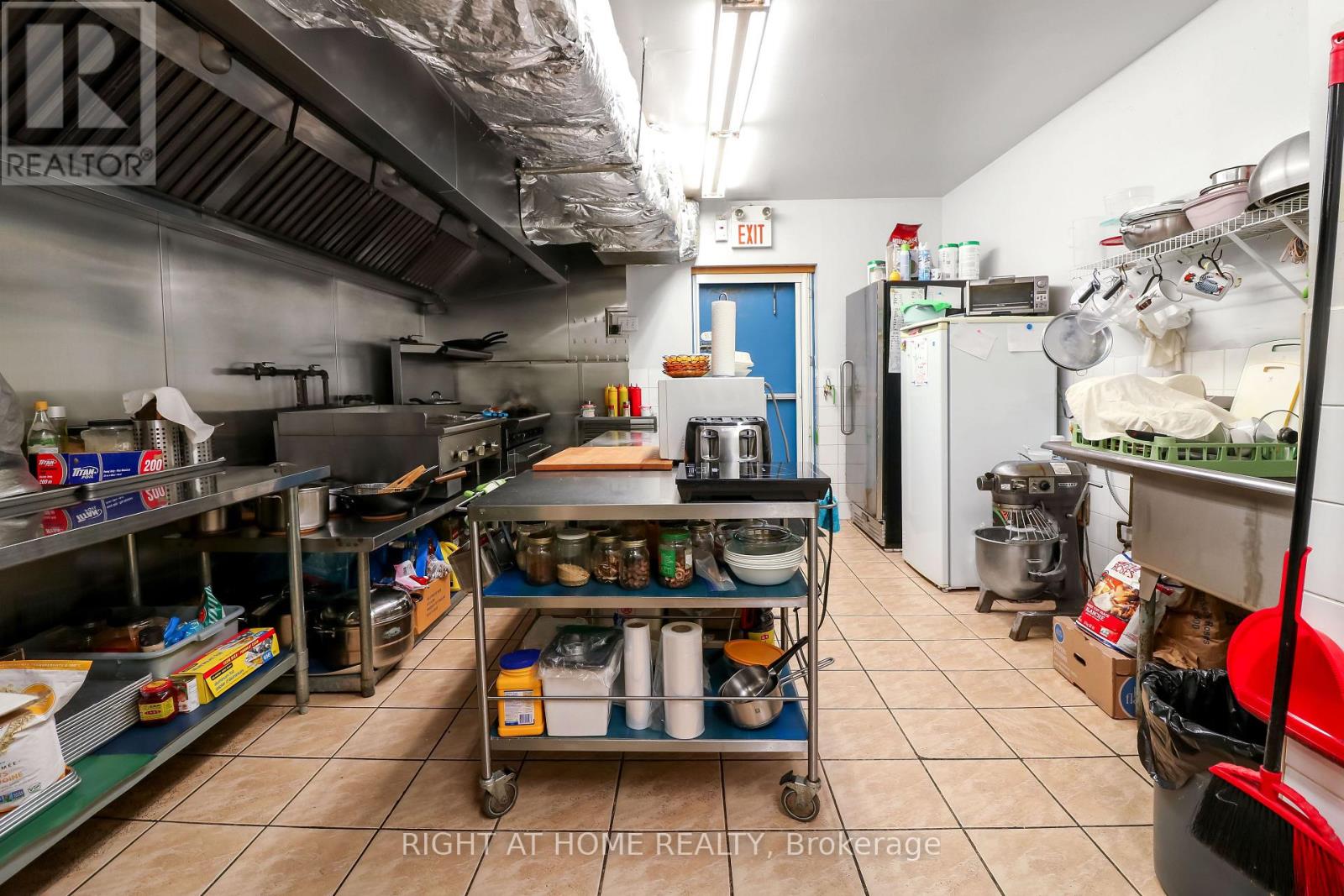 508 Rideau Street, Ottawa, Ontario  K1N 5Z6 - Photo 6 - X12941276
