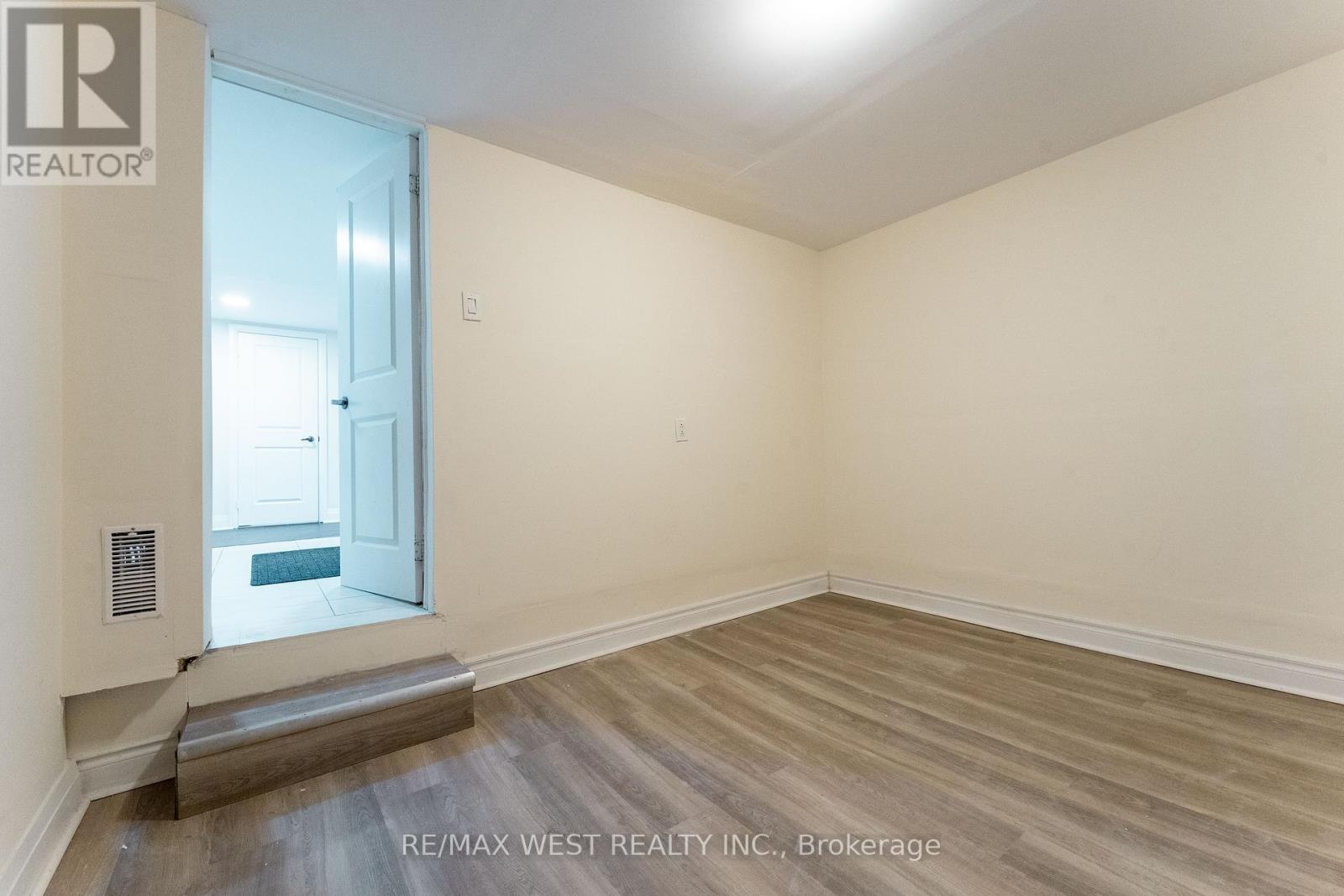 186 Bralorne Trail, Pickering, Ontario  L1V 0G1 - Photo 33 - E12941282