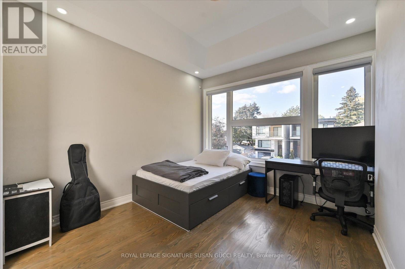 3 Holmstead Avenue, Toronto, Ontario  M4B 1S9 - Photo 29 - E12941318