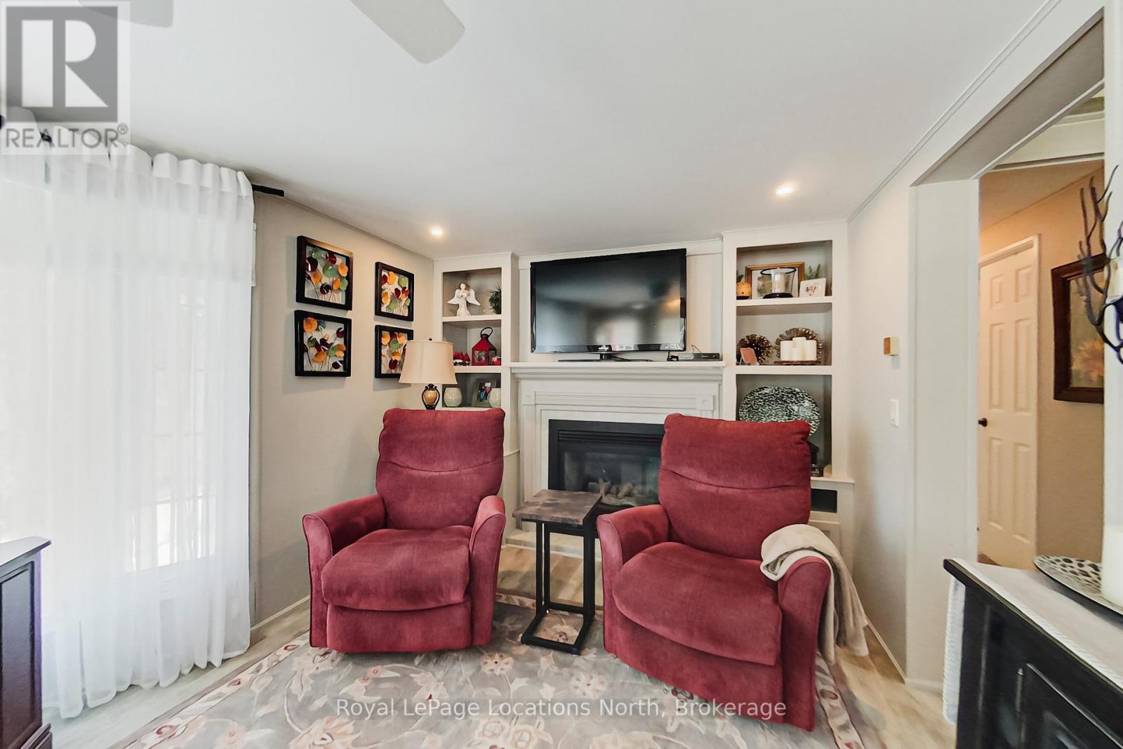 22 Prince Charles Avenue, Springwater, Ontario  L0L 1P0 - Photo 8 - S12940126