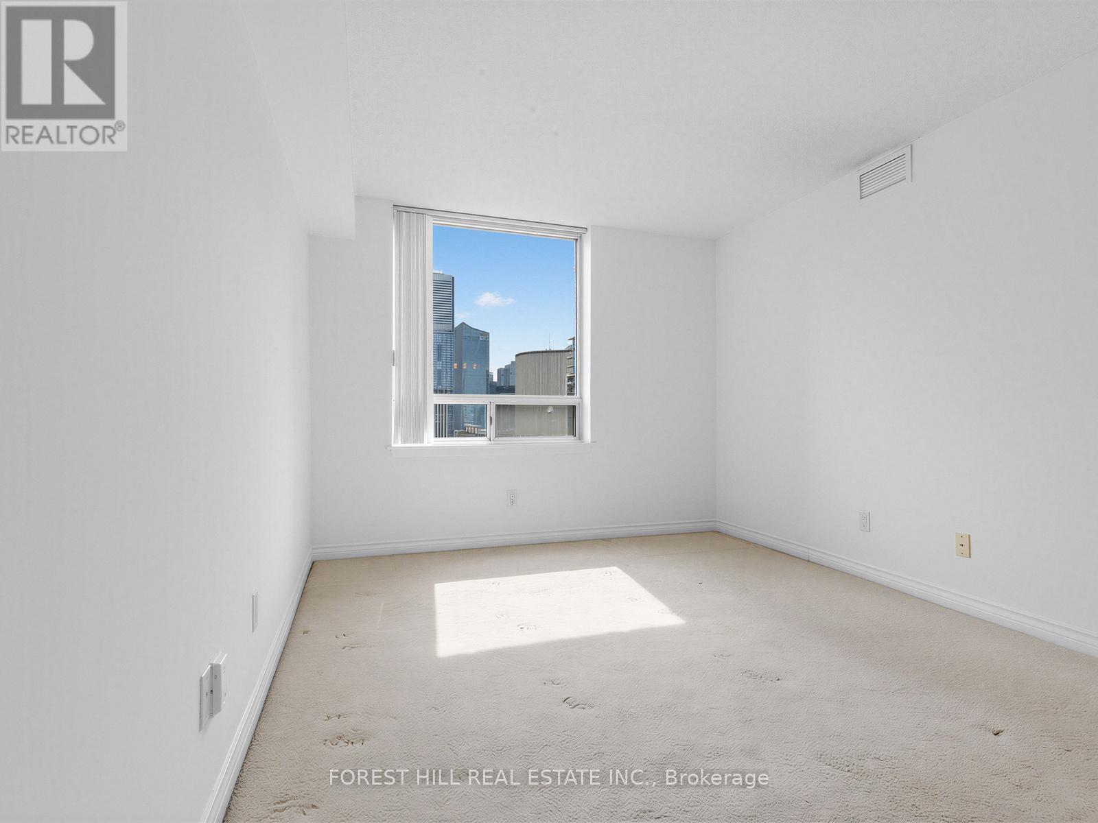 2313 - 633 Bay Street, Toronto, Ontario  M5G 2G4 - Photo 24 - C12941056