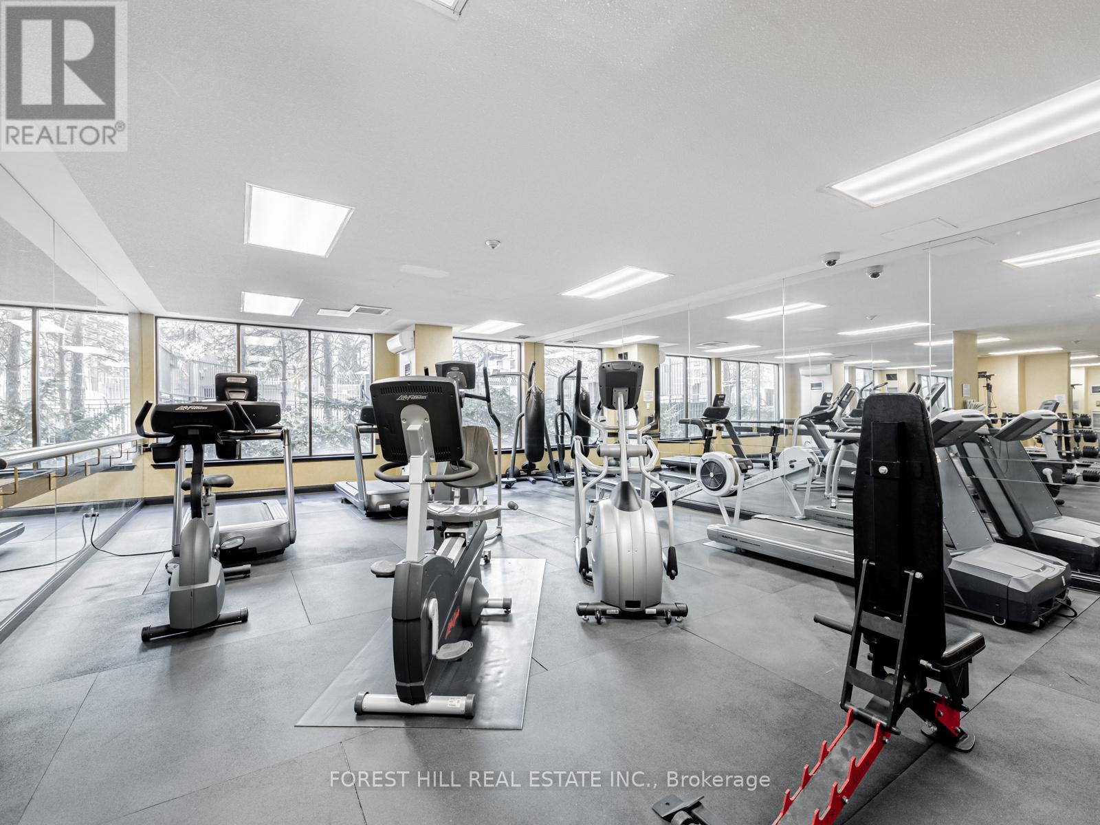 2313 - 633 Bay Street, Toronto, Ontario  M5G 2G4 - Photo 37 - C12941056