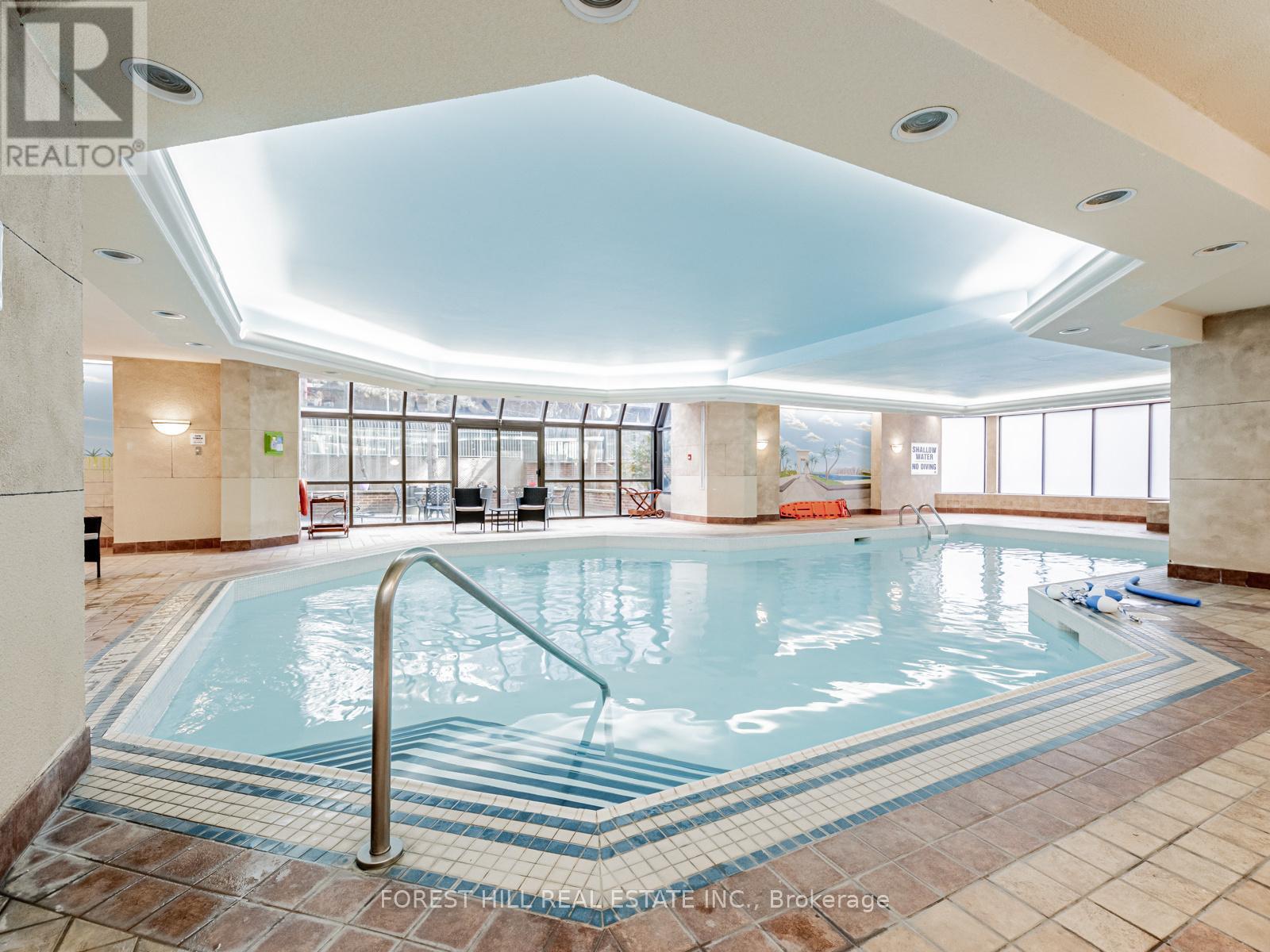 2313 - 633 Bay Street, Toronto, Ontario  M5G 2G4 - Photo 38 - C12941056