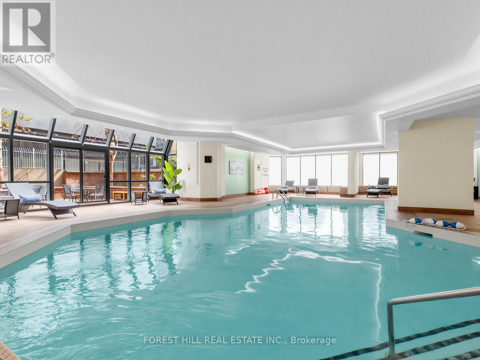 2313 - 633 Bay Street, Toronto, Ontario  M5G 2G4 - Photo 34 - C12941056