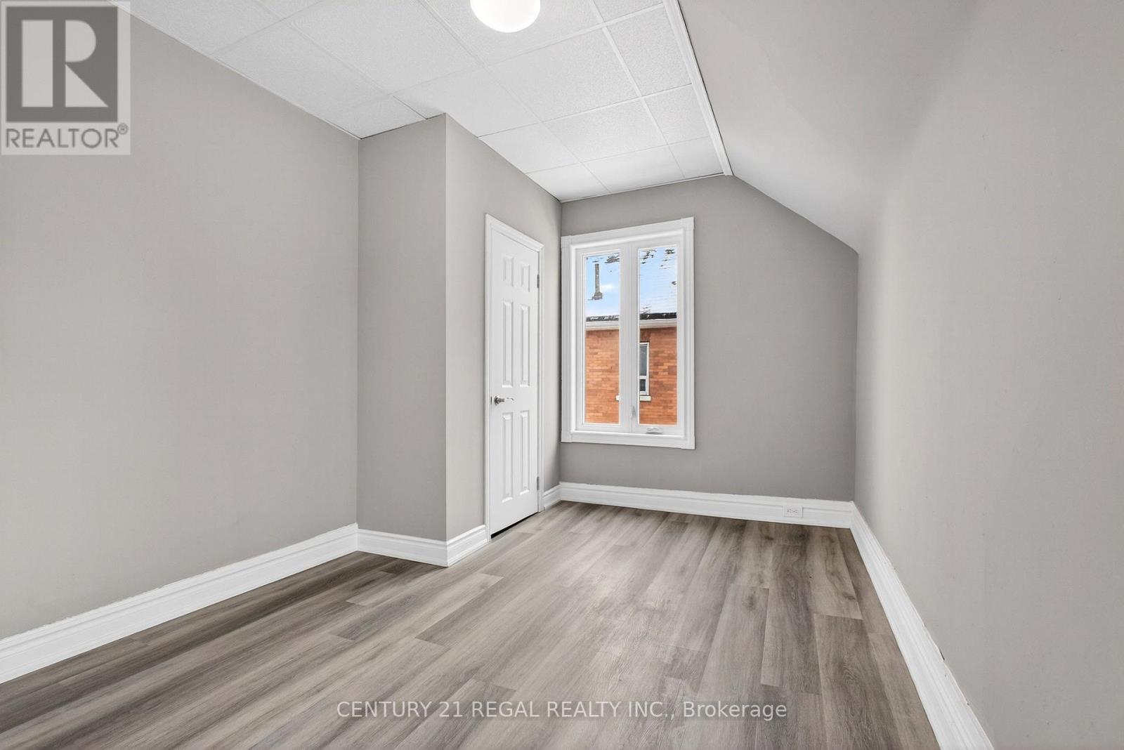 241 Mary Street N, Oshawa, Ontario  L1G 5C5 - Photo 13 - E12941184