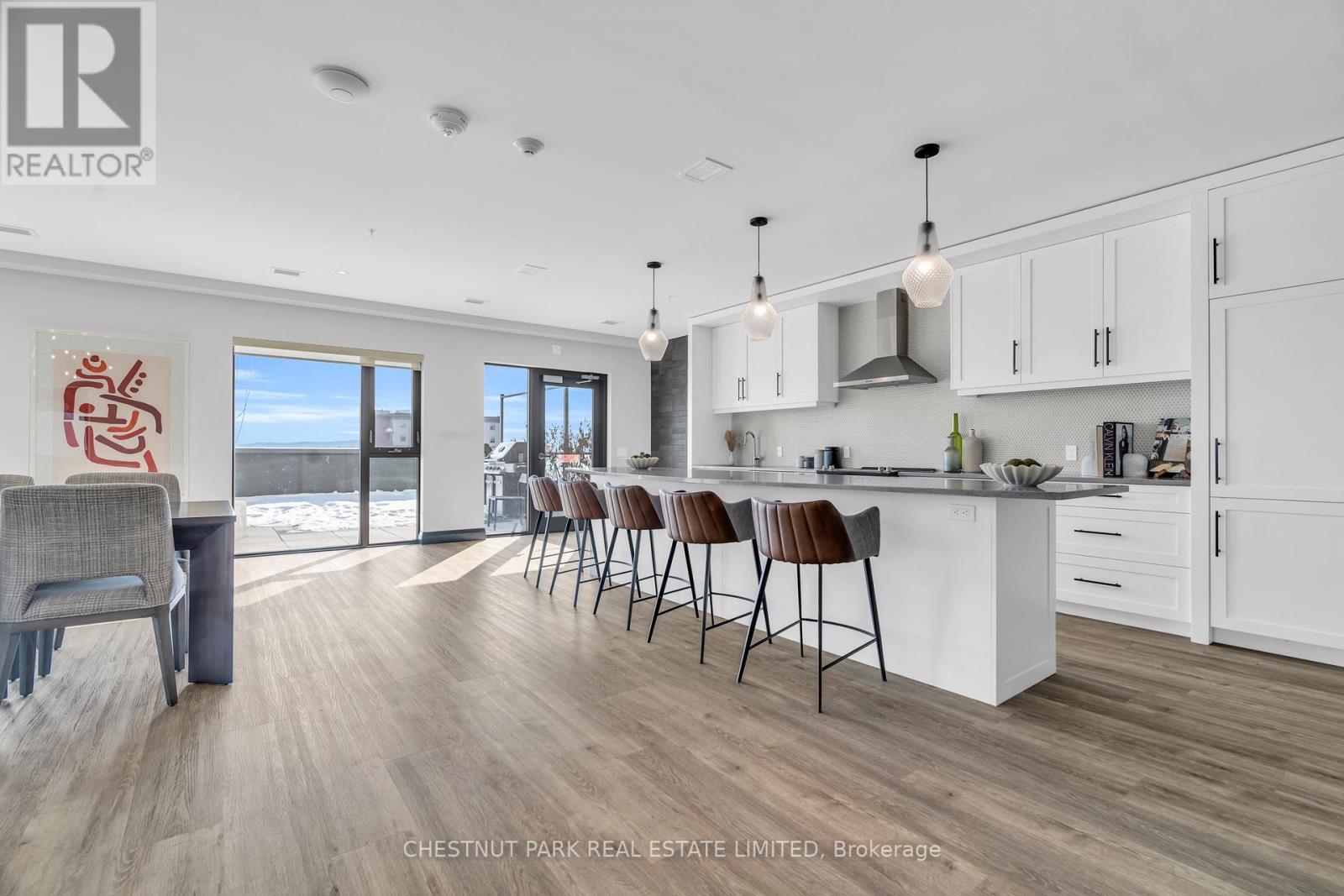 2001 - 15 Glebe Street, Cambridge, Ontario  N1S 0C3 - Photo 34 - X12367146