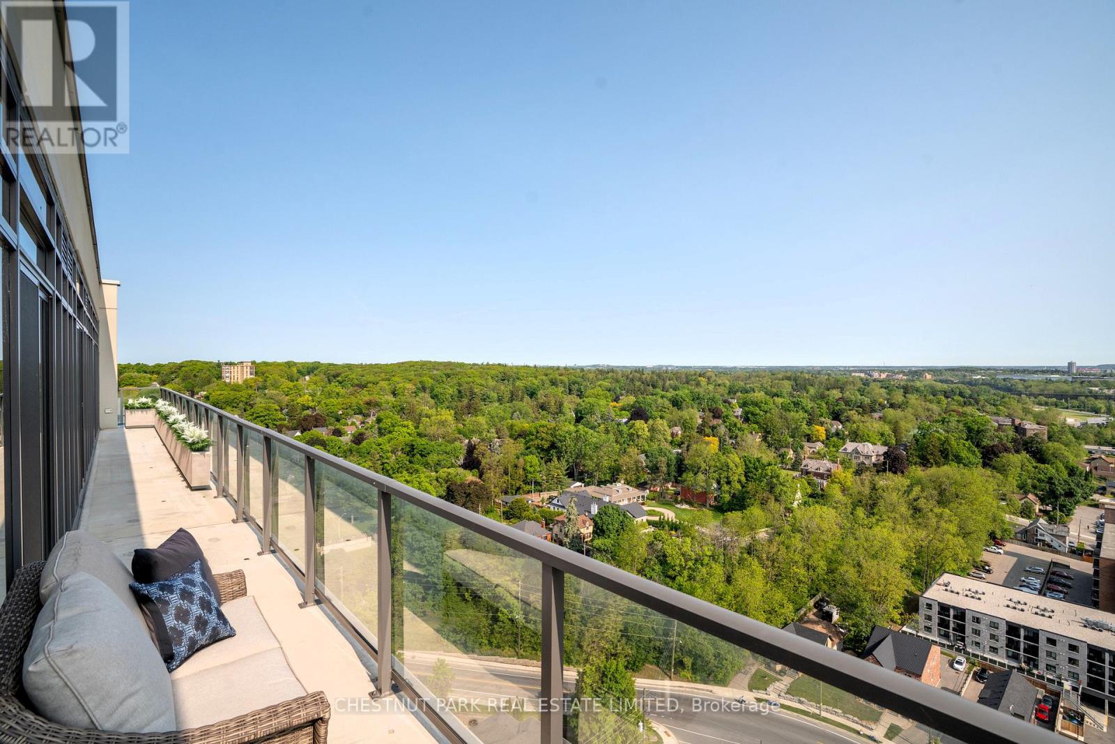 2001 - 15 Glebe Street, Cambridge, Ontario  N1S 0C3 - Photo 7 - X12367146