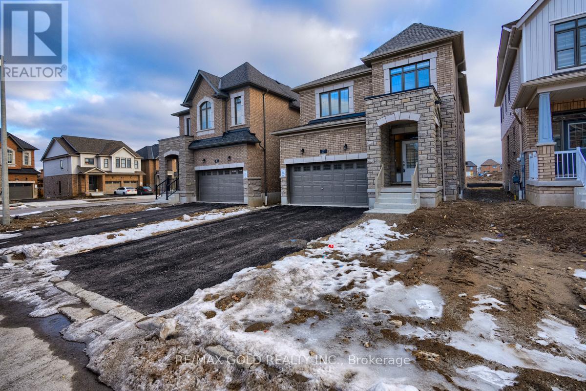 27 Garland Avenue, Cambridge, Ontario N1T 0E7 - Photo 4 - X12934374