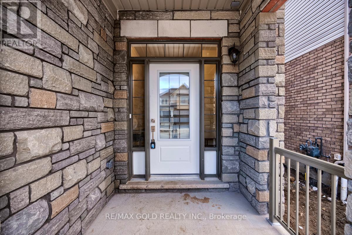 27 Garland Avenue, Cambridge, Ontario N1T 0E7 - Photo 5 - X12934374