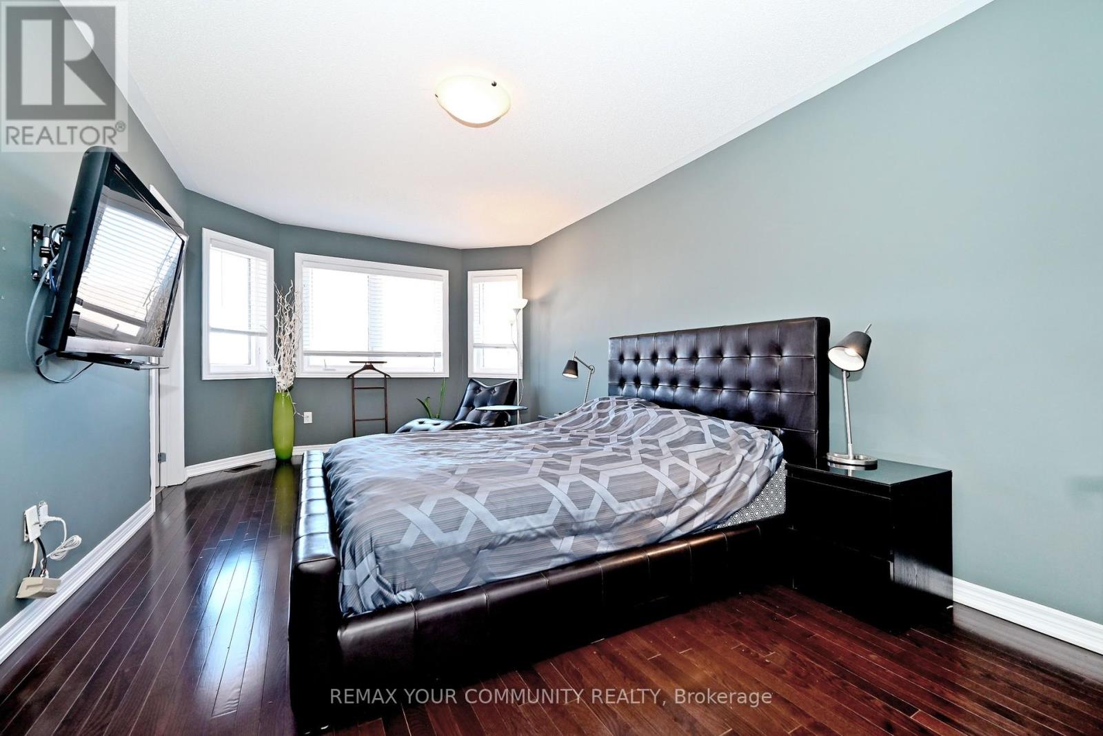 44 Stoyell Drive, Richmond Hill, Ontario  L4E 0M7 - Photo 14 - N12941242