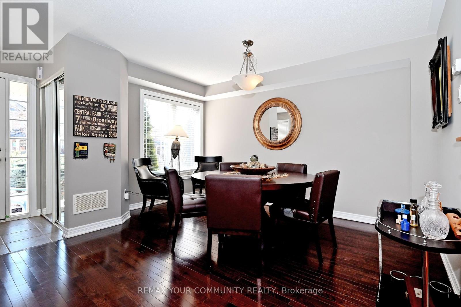 44 Stoyell Drive, Richmond Hill, Ontario  L4E 0M7 - Photo 3 - N12941242