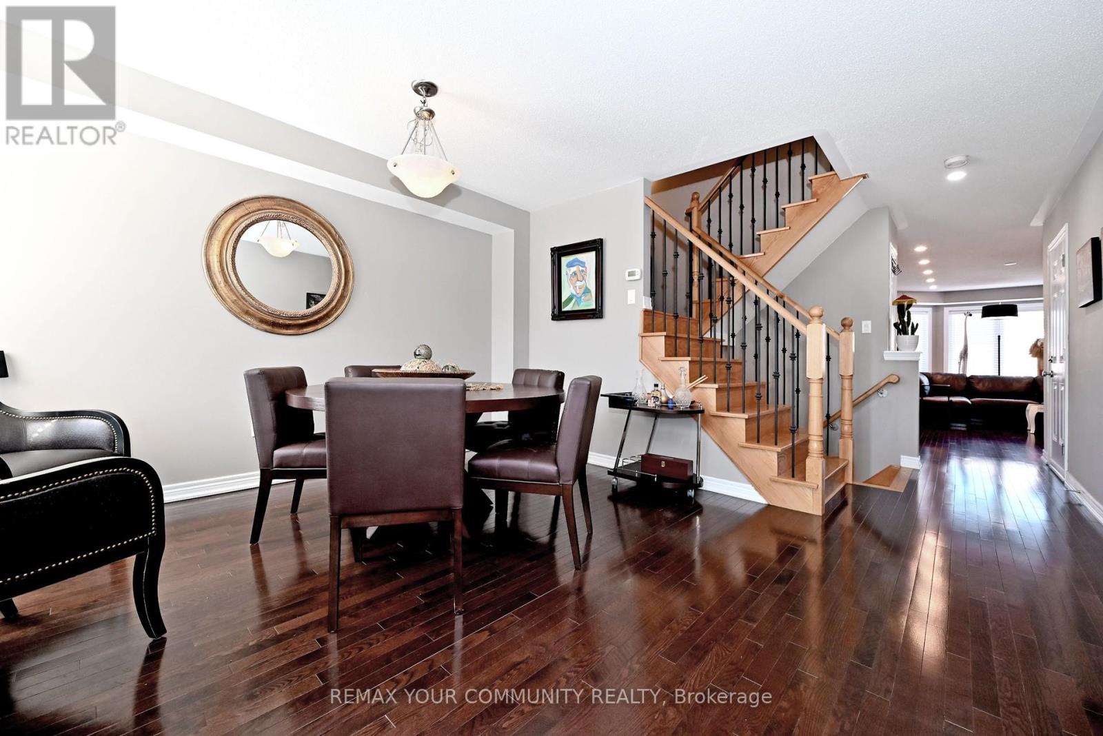 44 Stoyell Drive, Richmond Hill, Ontario  L4E 0M7 - Photo 4 - N12941242