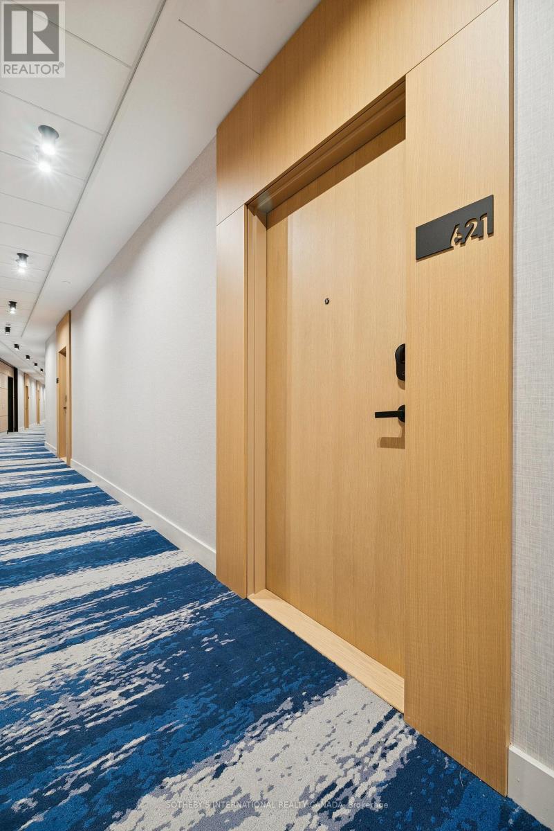 621 - 333 Sunseeker Avenue E, Innisfil, Ontario  L9S 0R6 - Photo 3 - N12941260