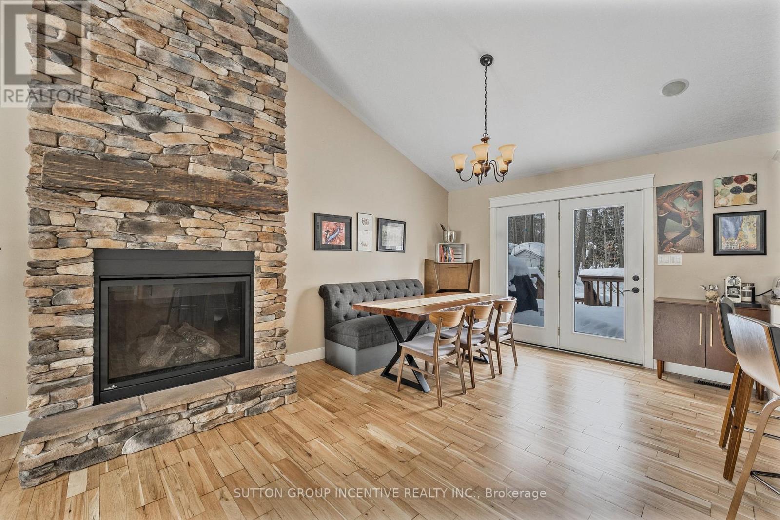 48 Tall Pines Drive, Tiny, Ontario  L9M 0H4 - Photo 17 - S12941236