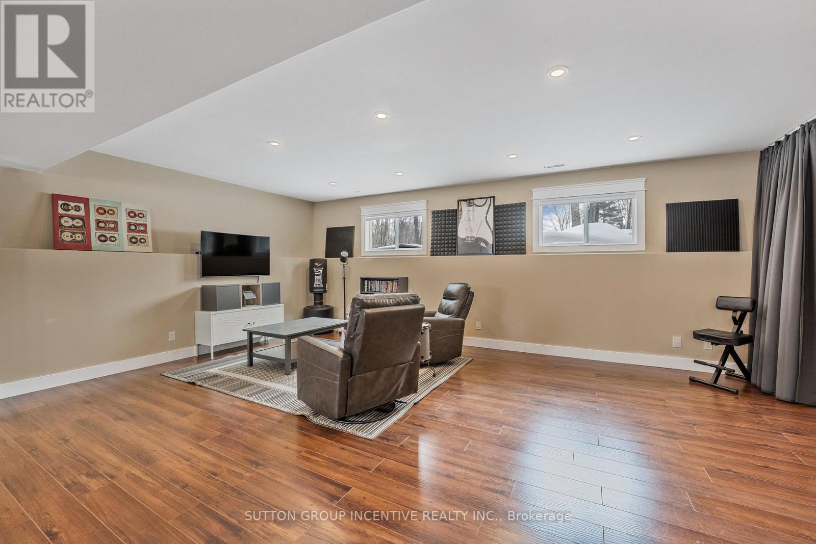 48 Tall Pines Drive, Tiny, Ontario  L9M 0H4 - Photo 28 - S12941236