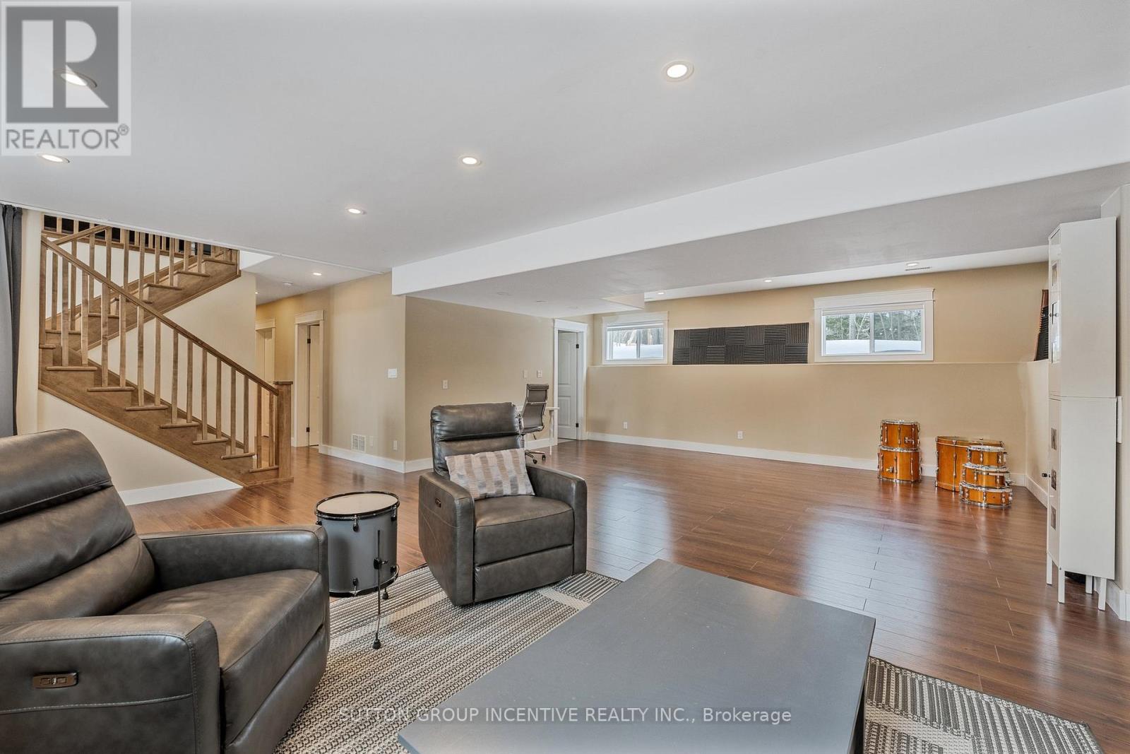 48 Tall Pines Drive, Tiny, Ontario  L9M 0H4 - Photo 29 - S12941236