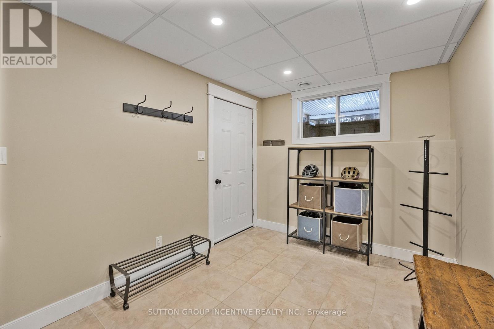 48 Tall Pines Drive, Tiny, Ontario  L9M 0H4 - Photo 36 - S12941236