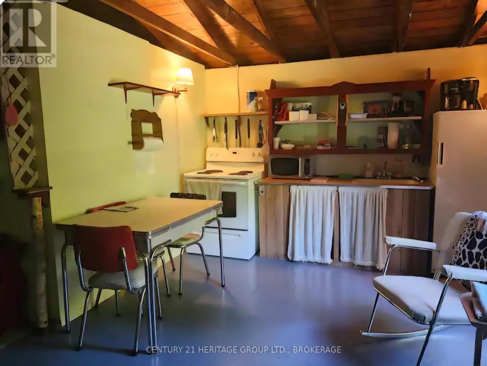 51a Thompson Lane, Rideau Lakes, Ontario  K0G 1P0 - Photo 15 - X12941244