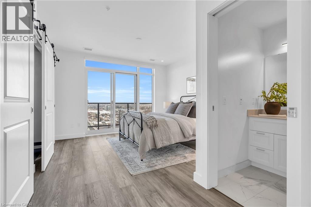 15 Glebe Street Unit# Ph2001, Cambridge, Ontario  N1S 0C3 - Photo 15 - 40764086