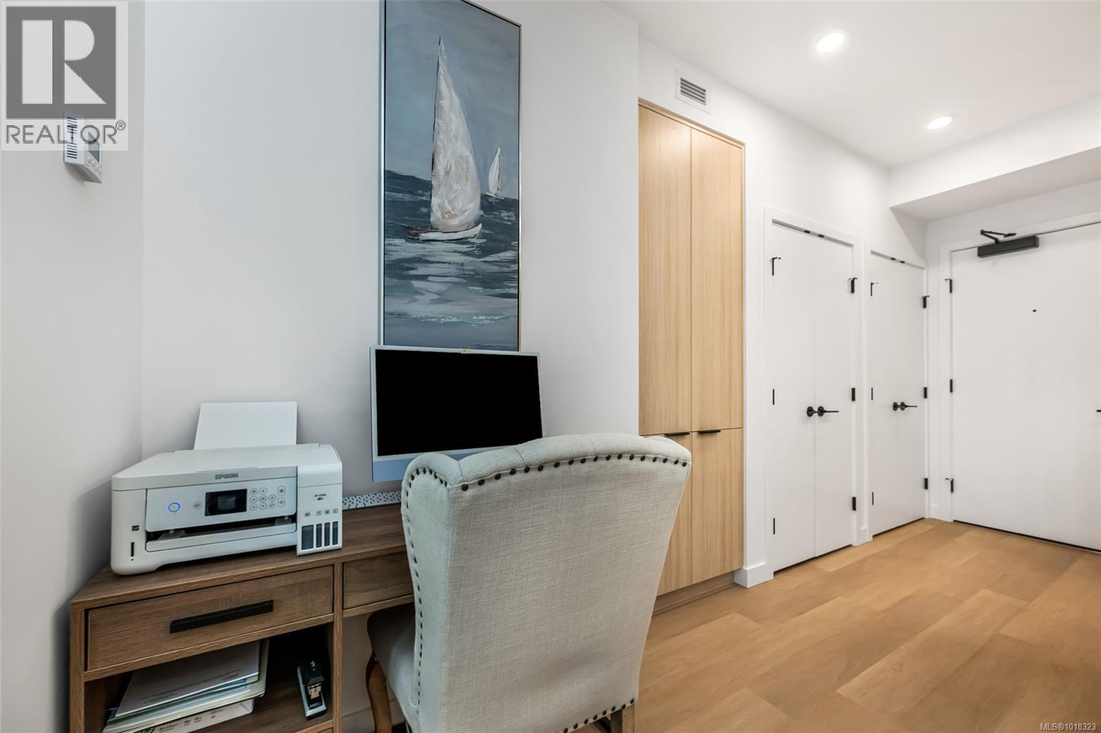 411 3564a Ryder Hesjedal Way, Colwood, British Columbia  V9C 0V3 - Photo 18 - 1018323