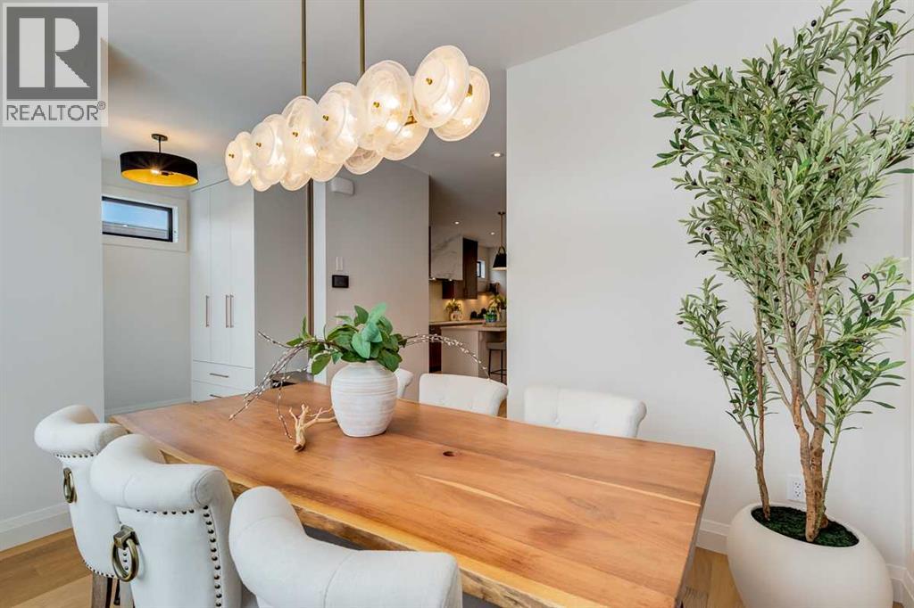 2233 35 Street SW, Calgary, Alberta  T3E 2X7 - Photo 12 - A2292731