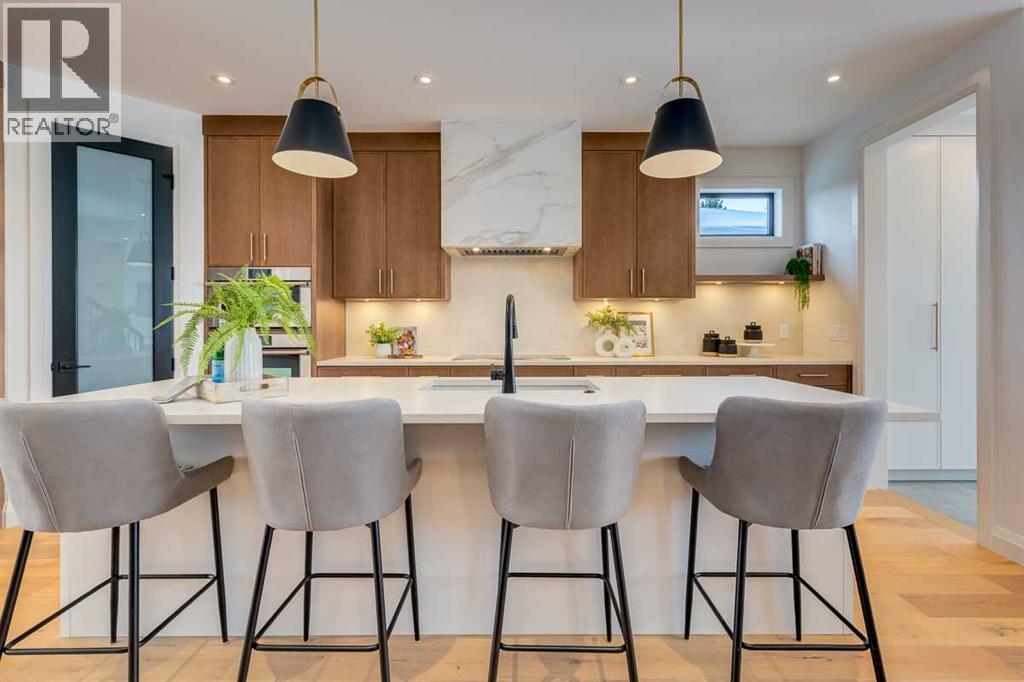 2233 35 Street SW, Calgary, Alberta  T3E 2X7 - Photo 16 - A2292731