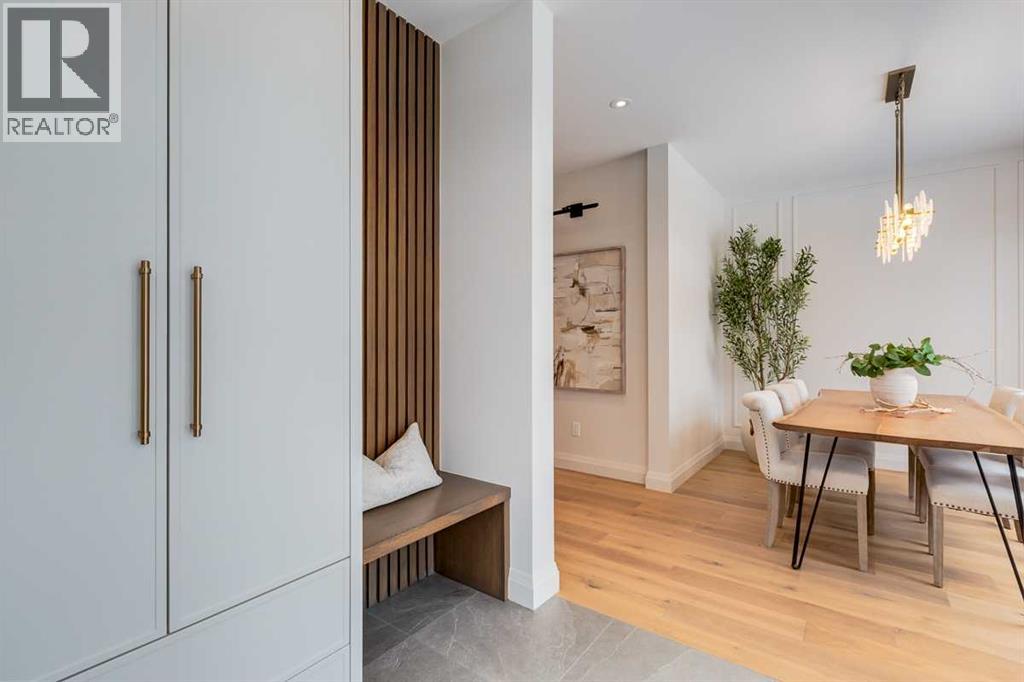 2233 35 Street SW, Calgary, Alberta  T3E 2X7 - Photo 5 - A2292731