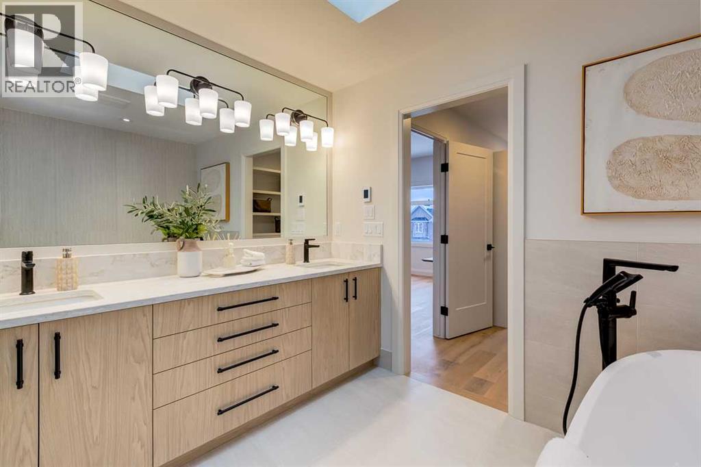 2233 35 Street SW, Calgary, Alberta  T3E 2X7 - Photo 35 - A2292731