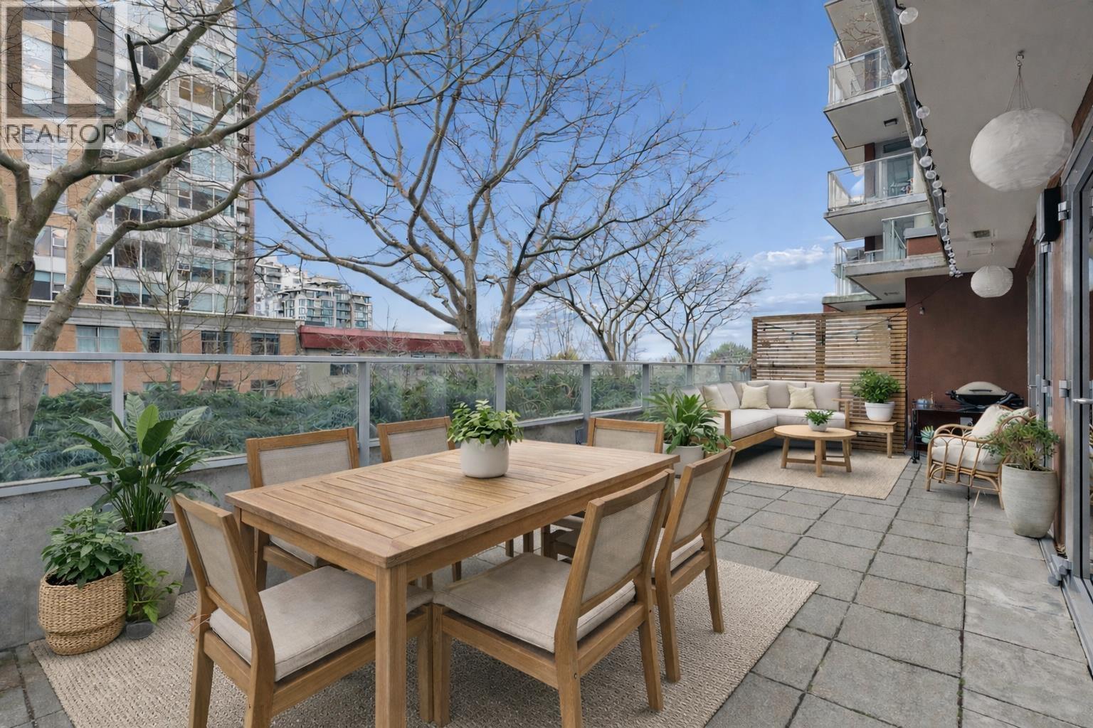 303 150 W 15th Street, North Vancouver, British Columbia  V7M 1R5 - Photo 27 - R3104755