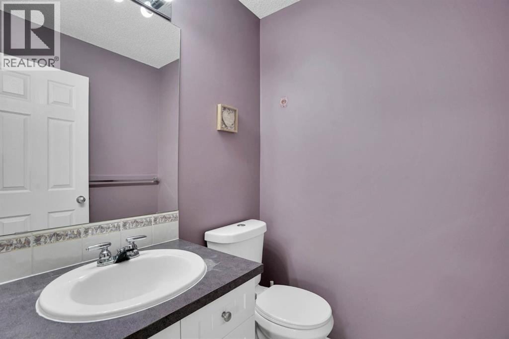 328 Tuscany Valley View NW, Calgary, Alberta  T3L 2L1 - Photo 7 - A2296182