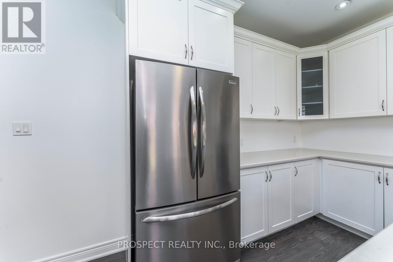 15 Lyle Way, Brampton, Ontario  L6X 5P8 - Photo 21 - W12941266