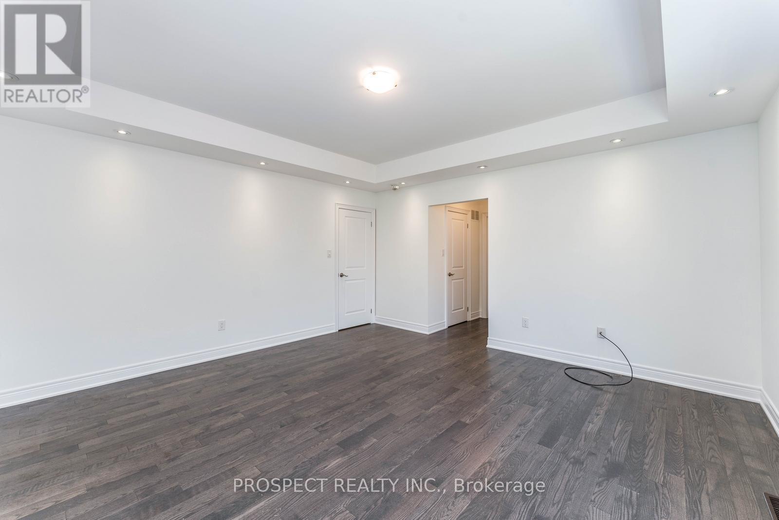 15 Lyle Way, Brampton, Ontario  L6X 5P8 - Photo 27 - W12941266