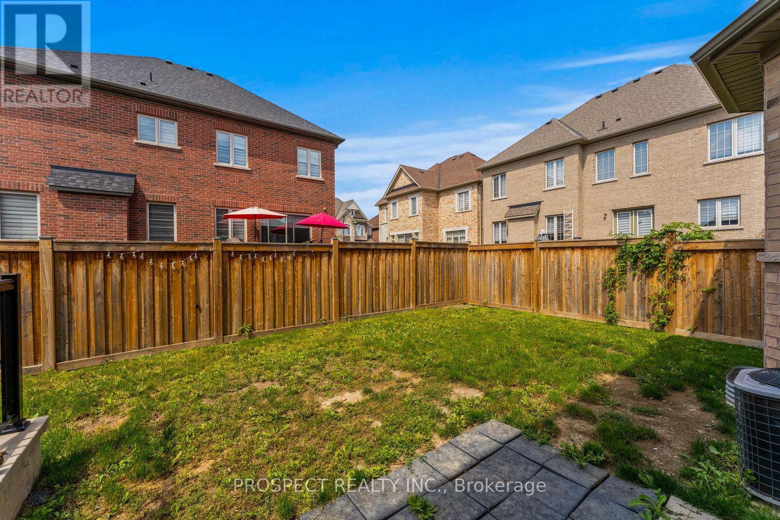15 Lyle Way, Brampton, Ontario  L6X 5P8 - Photo 41 - W12941266