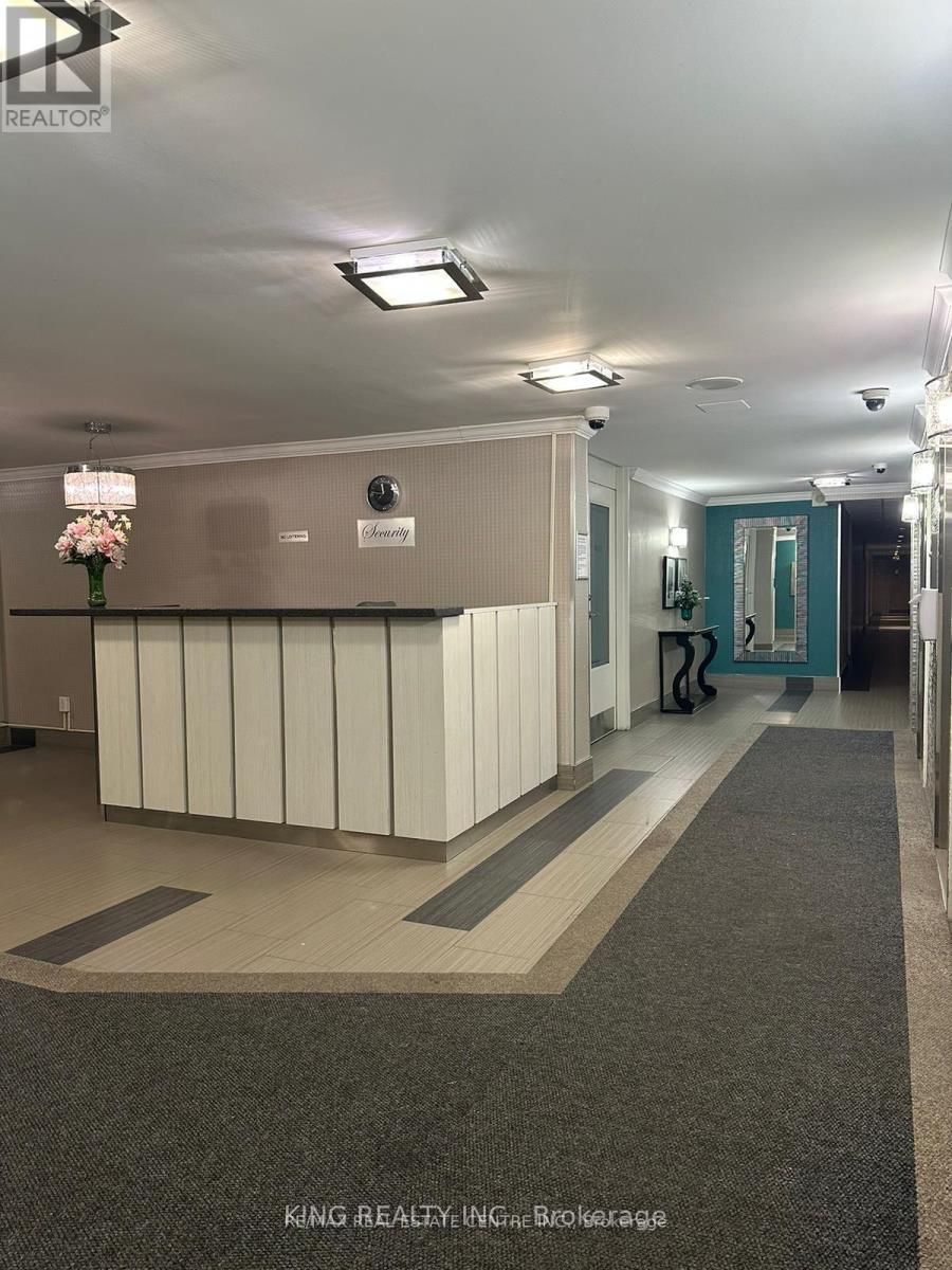 1904 - 15 Kensington Road, Brampton, Ontario  L6T 3W2 - Photo 2 - W12941310