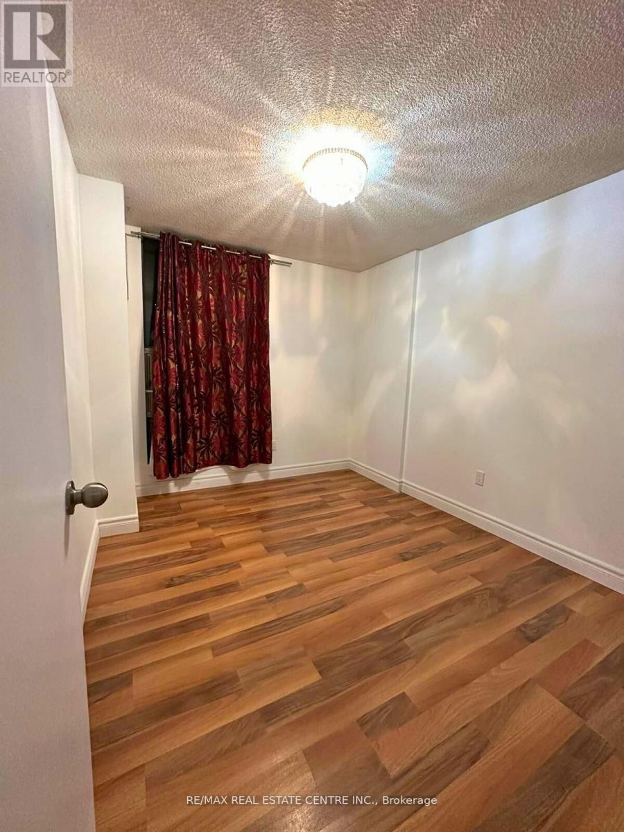 1904 - 15 Kensington Road, Brampton, Ontario  L6T 3W2 - Photo 5 - W12941310