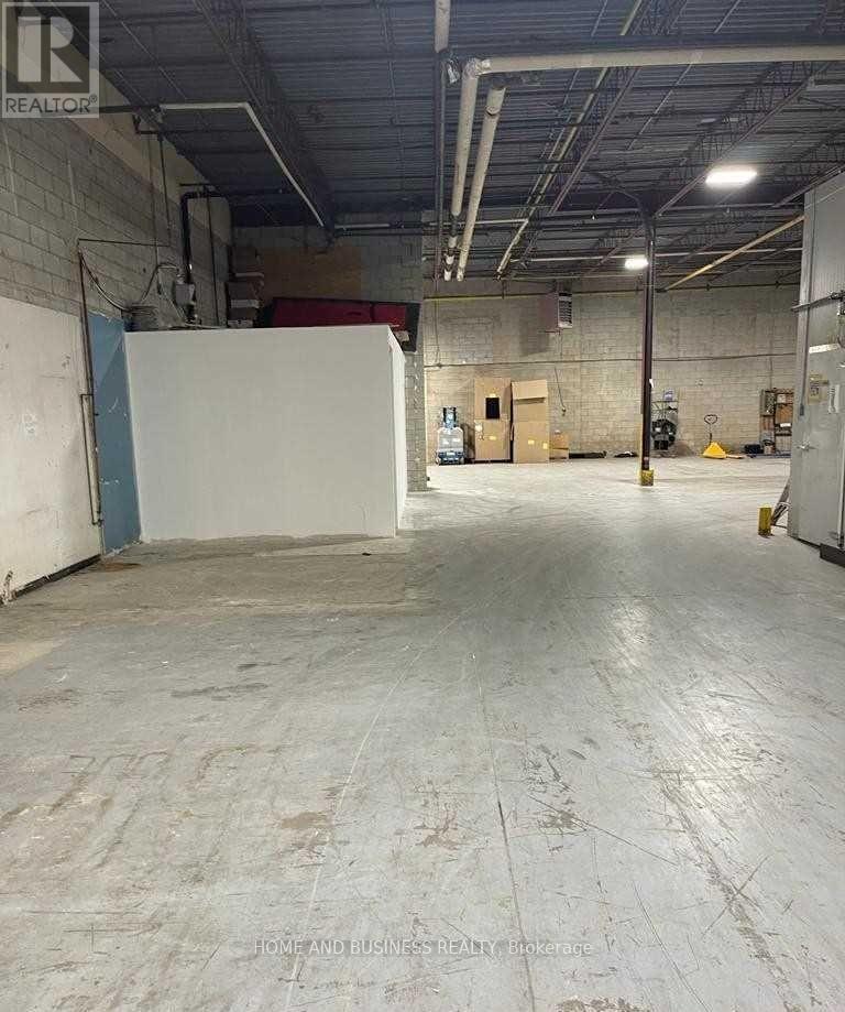 A - 1880 Bonhill Road, Mississauga, Ontario  L5T 1C4 - Photo 18 - W12941324