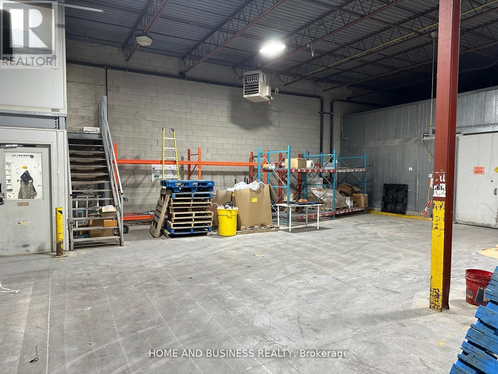 B - 1880 Bonhill Road, Mississauga, Ontario  L5T 1C4 - Photo 10 - W12941328