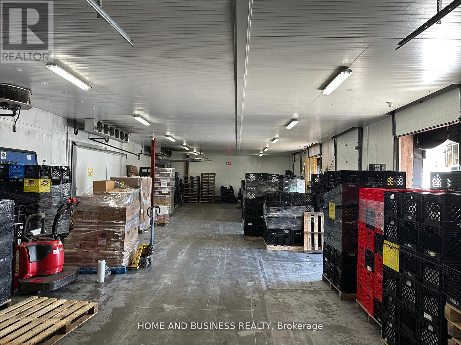 B - 1880 Bonhill Road, Mississauga, Ontario  L5T 1C4 - Photo 16 - W12941328