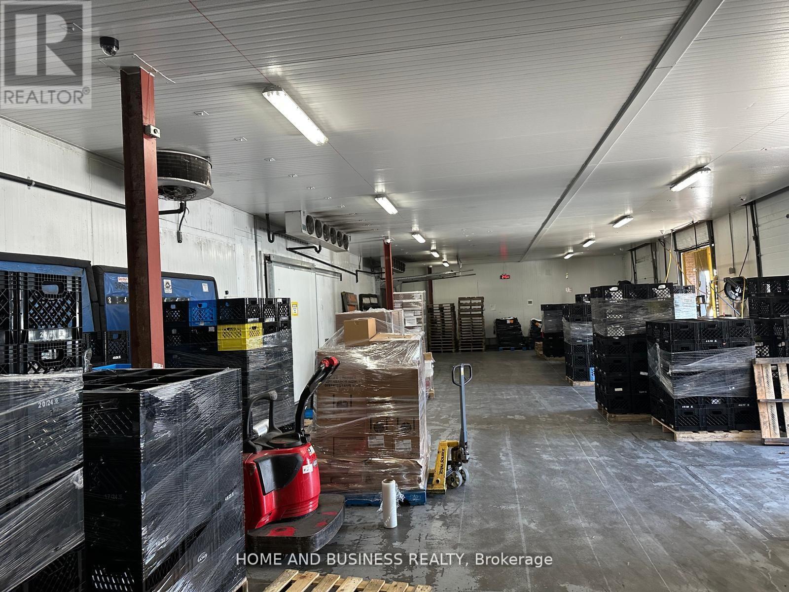 B - 1880 Bonhill Road, Mississauga, Ontario  L5T 1C4 - Photo 17 - W12941328