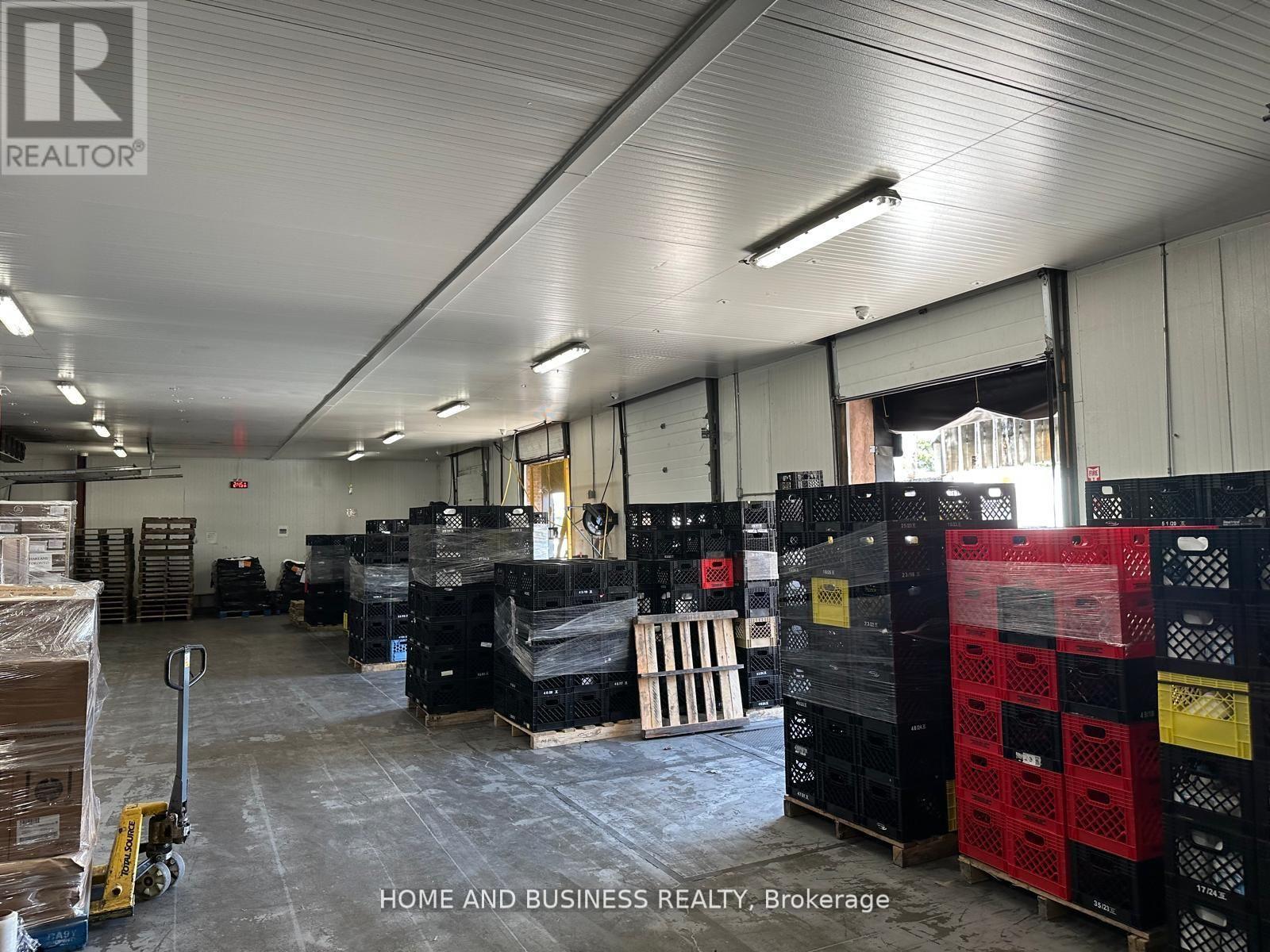 B - 1880 Bonhill Road, Mississauga, Ontario  L5T 1C4 - Photo 18 - W12941328